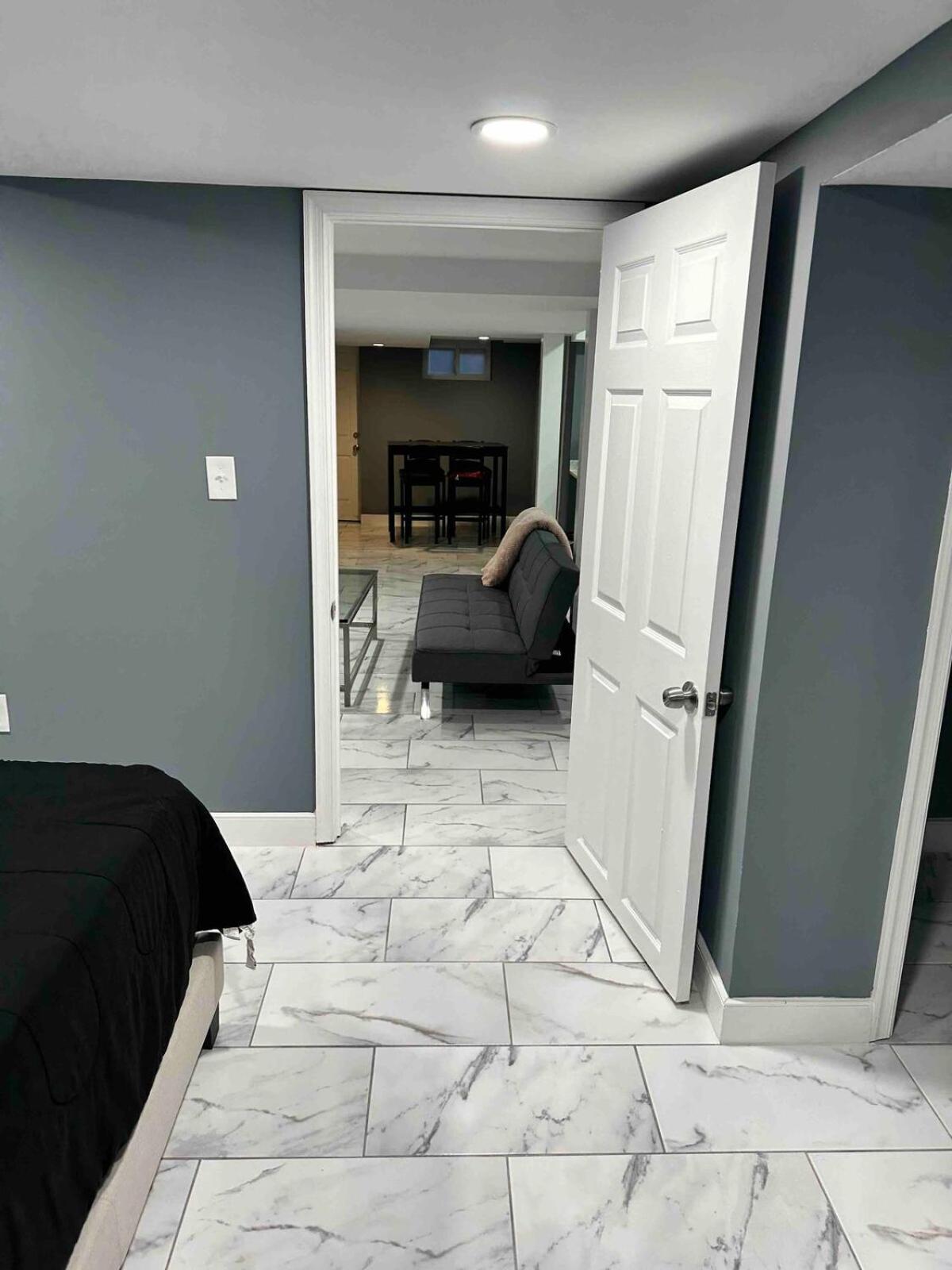 Lovely Basement 1-Bedroom With Free Parking Washington Buitenkant foto